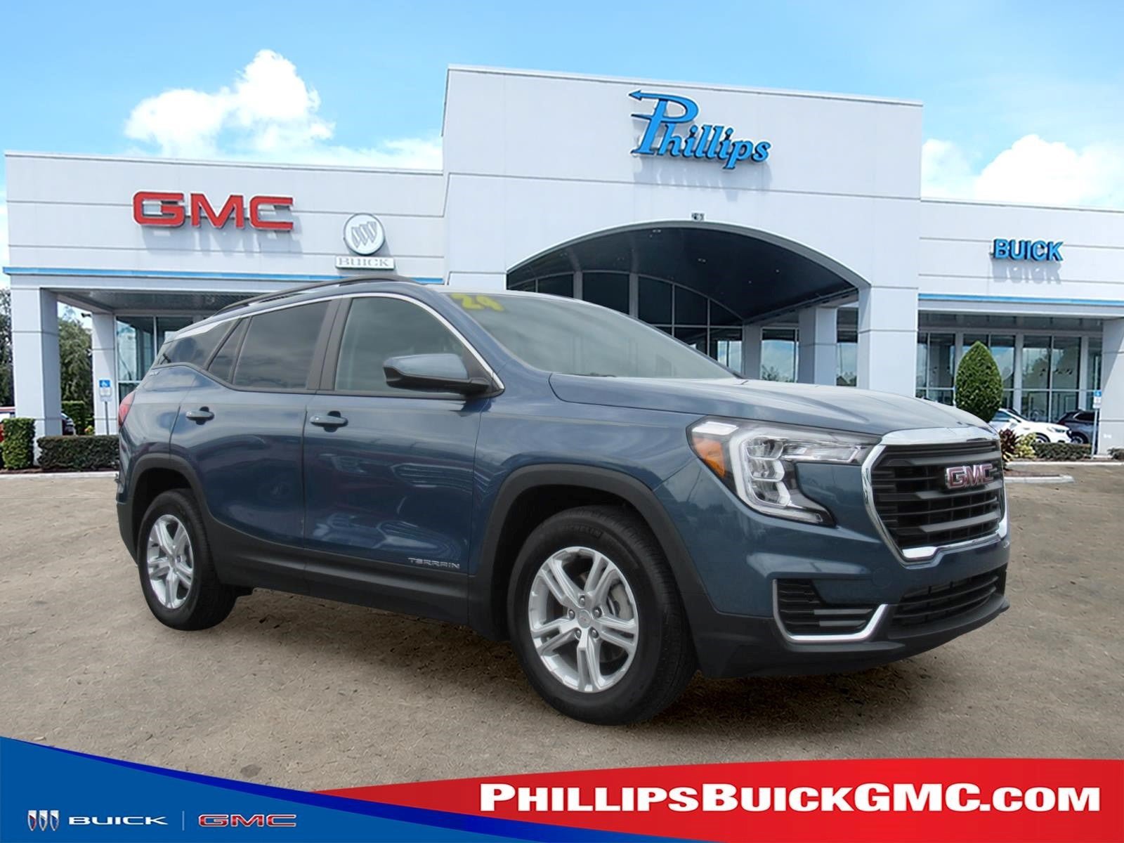 Used 2024 GMC Terrain SLE w/ Driver Convenience Package
