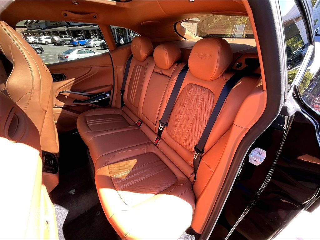 2026 Aston Martin DBX 707