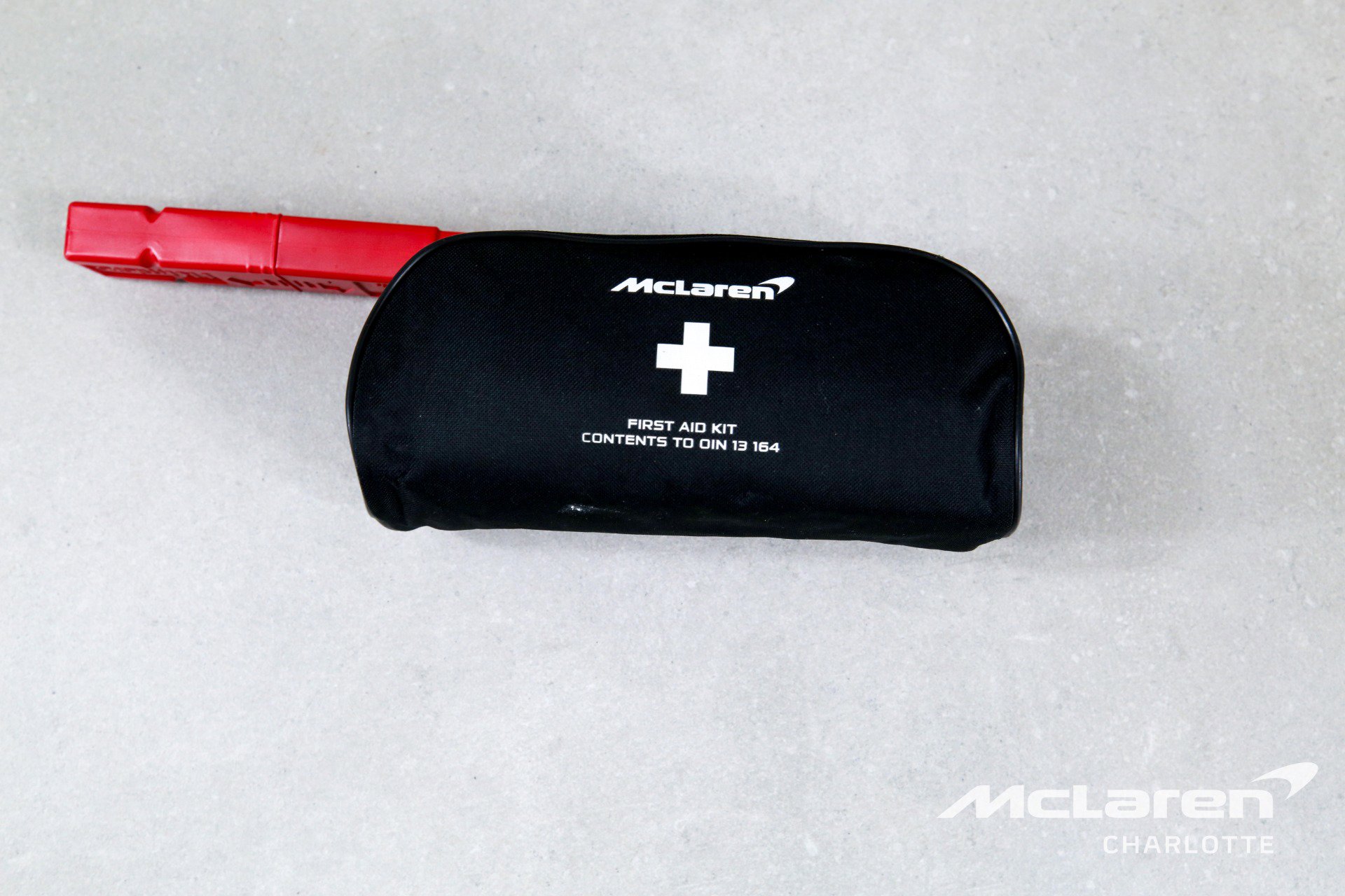 Used 2015 McLaren P1 photo 24