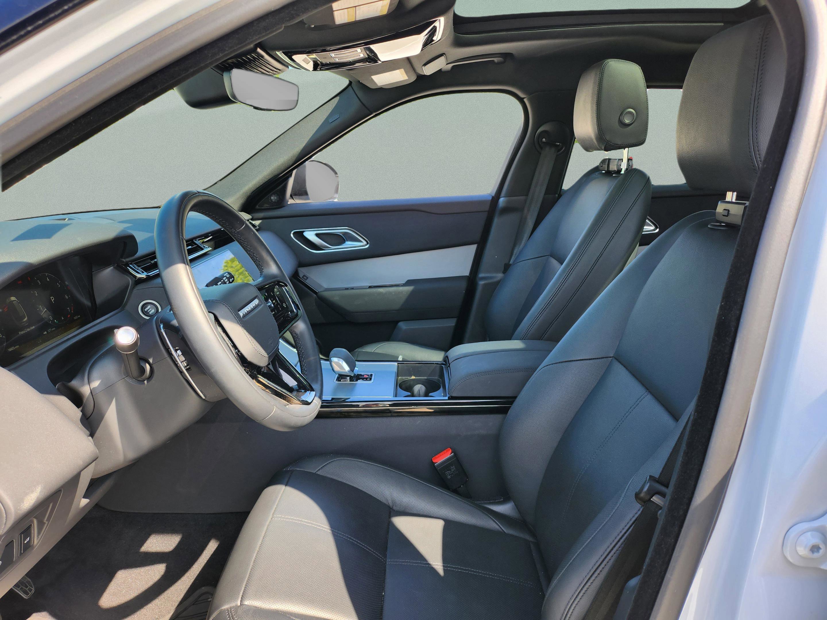 2025 Land Rover Range Rover Velar S