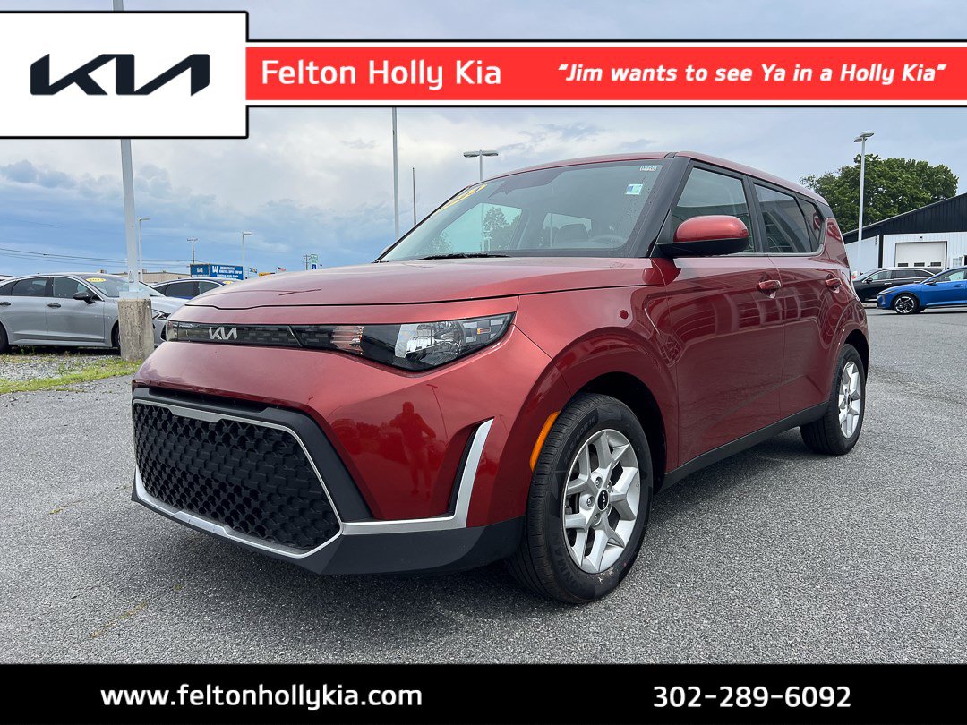 Used 2023 Kia Soul LX w/ LX Technology Package