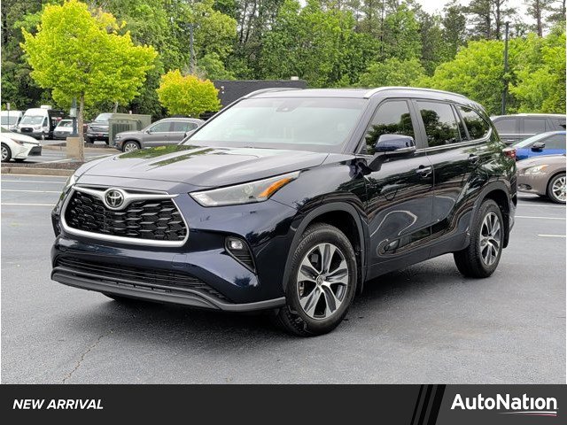 2025 Toyota Highlander XLE