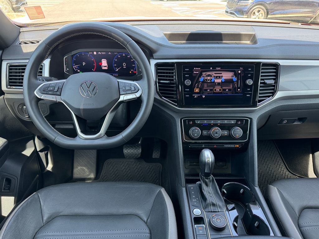 2021 Volkswagen Atlas Cross Sport SEL Premium