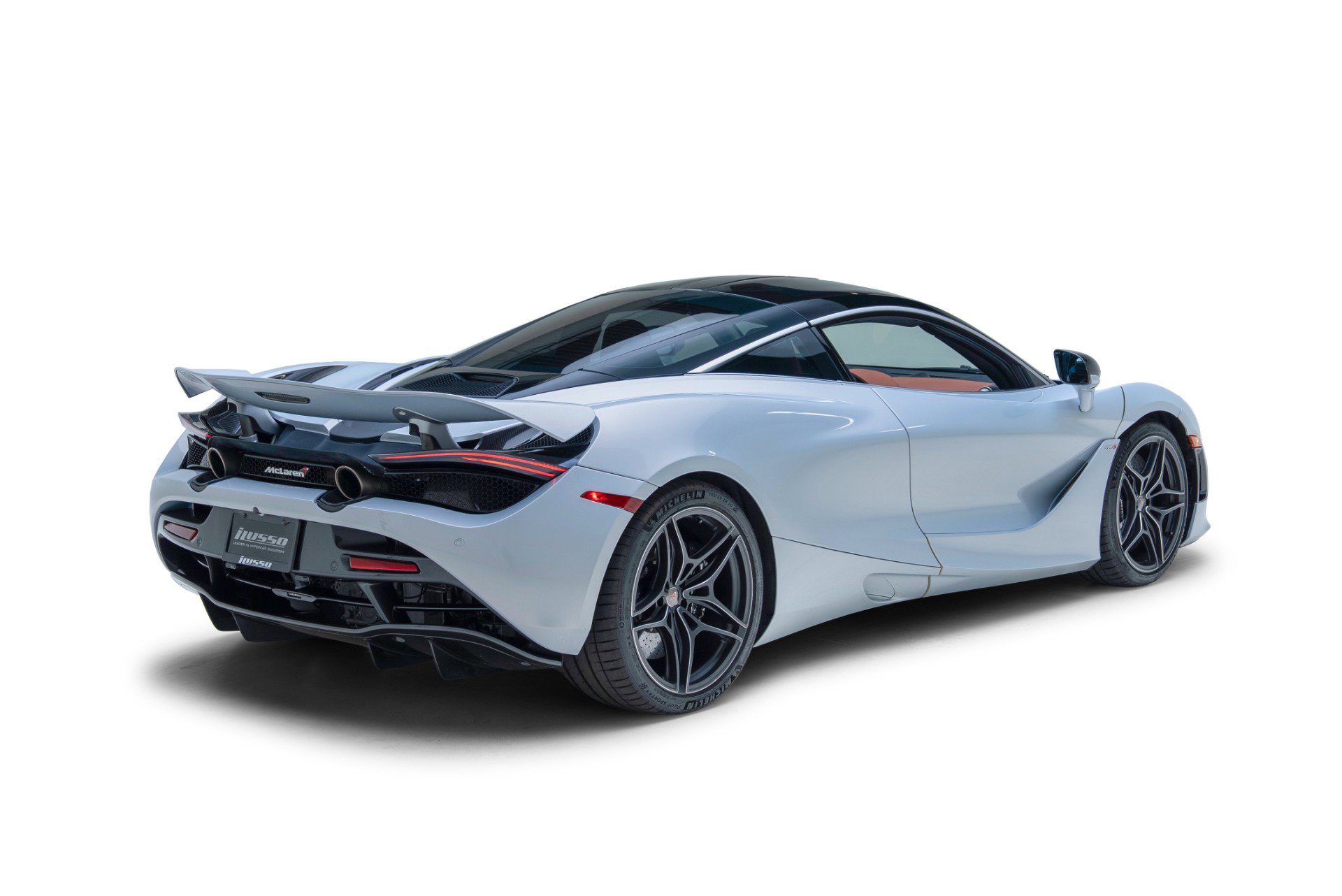Used 2018 McLaren 720S Performance photo 32
