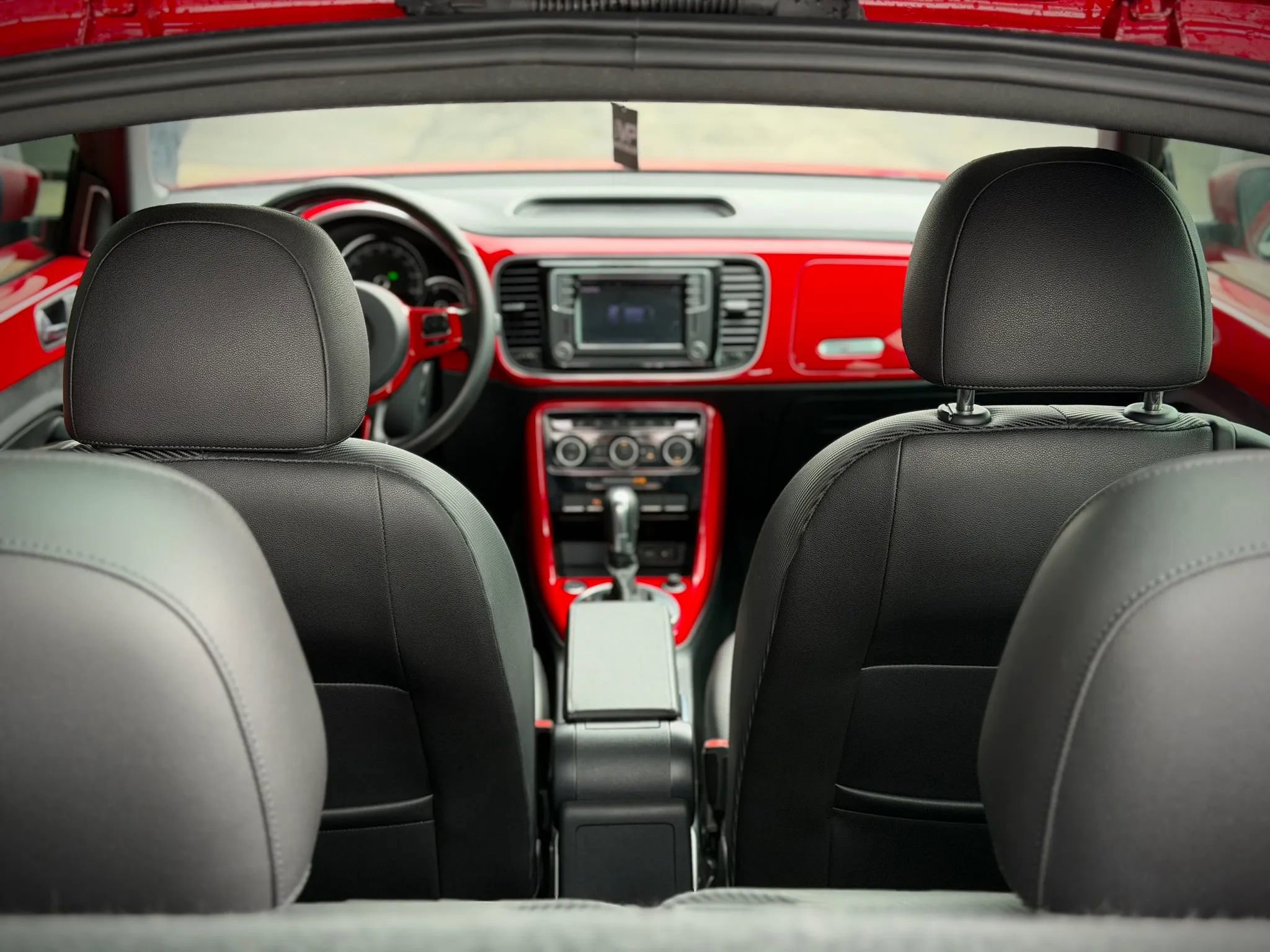 2019 Volkswagen Beetle 2.0T SE