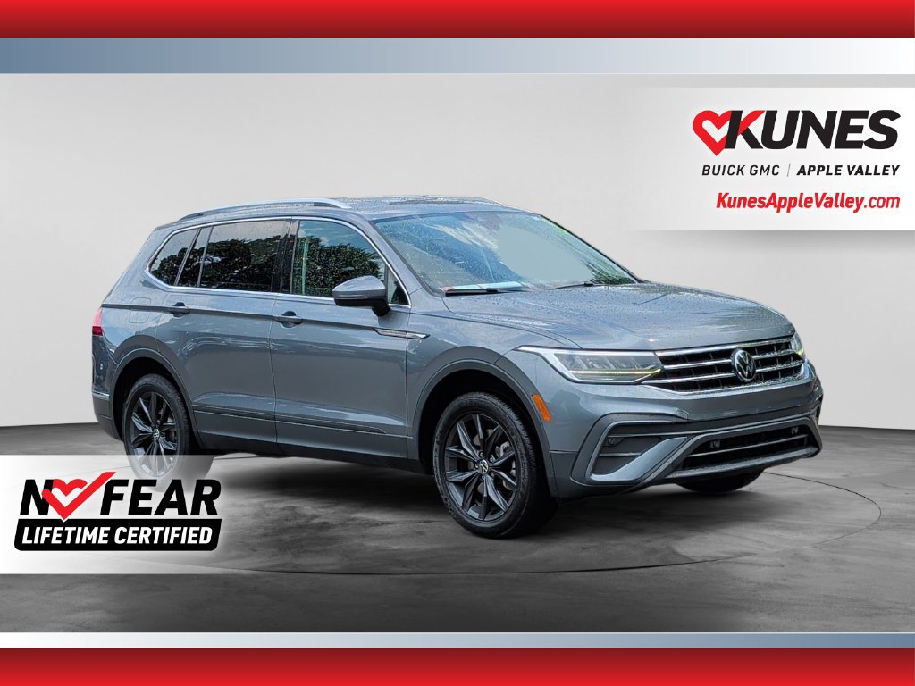 Used 2024 Volkswagen Tiguan SE