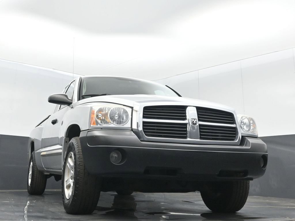 2005 Dodge Dakota SLT
