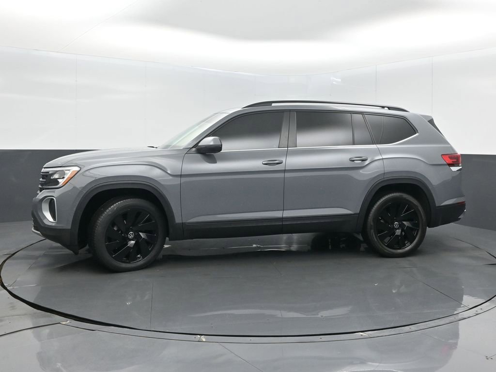 2025 Volkswagen Atlas SE