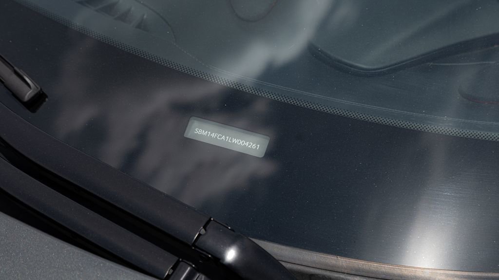 Used 2020 McLaren 720S Performance photo 22