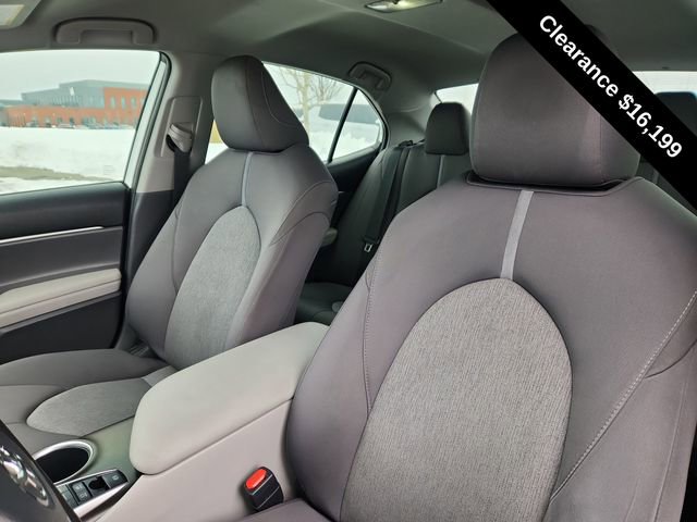 2022 Toyota Camry LE