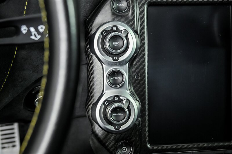 Used 2018 McLaren 720S Performance photo 35