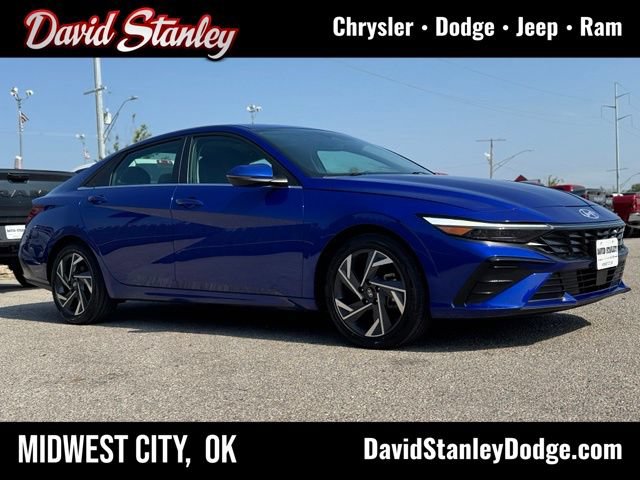 Used 2025 Hyundai Elantra Limited