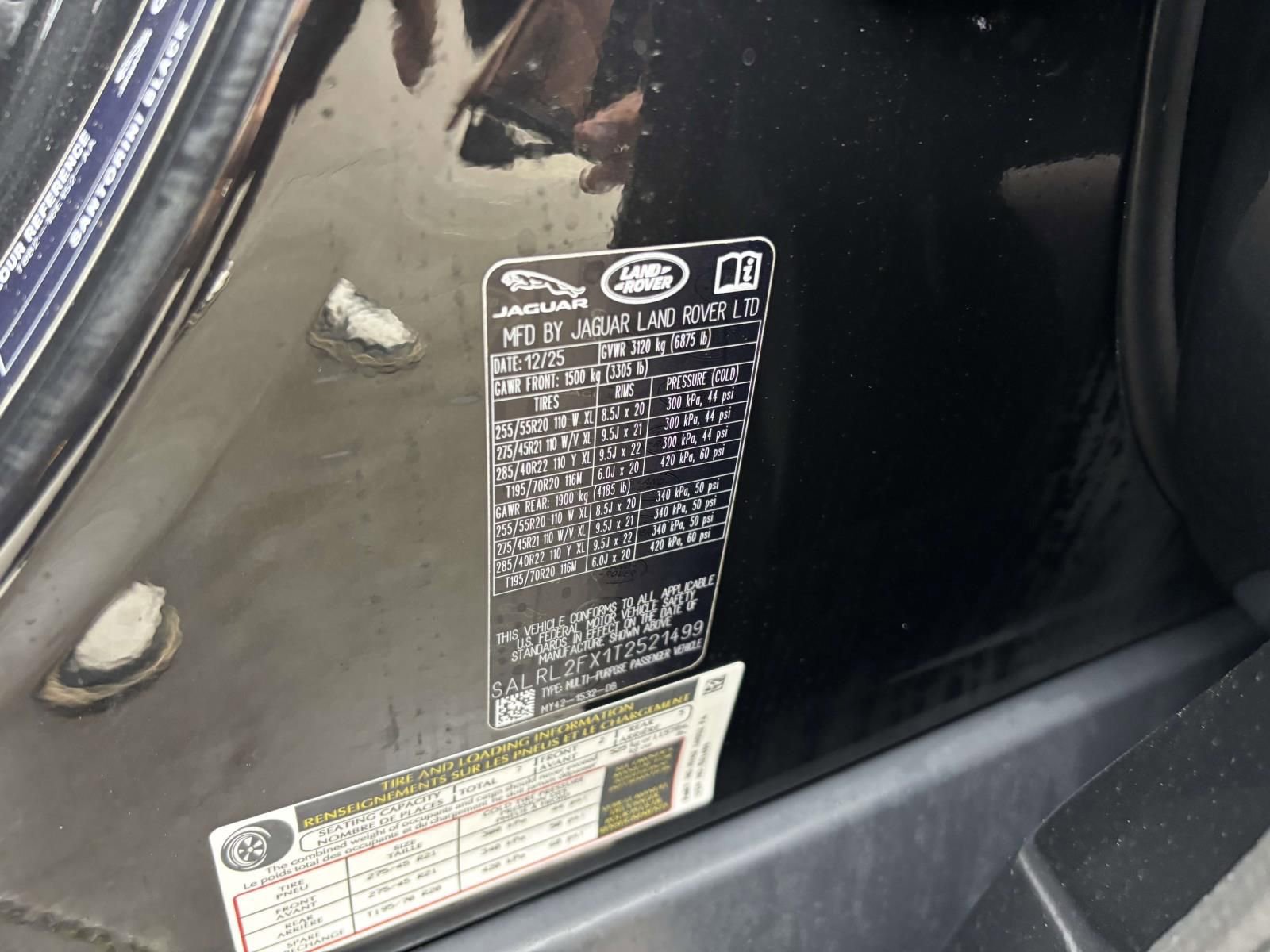 2026 Land Rover Discovery Dynamic SE