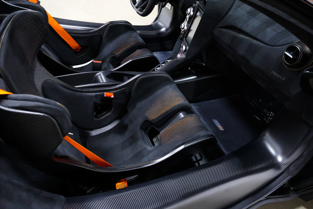 Used 2022 McLaren 765LT photo 60