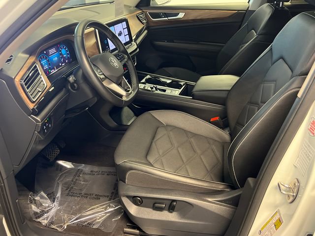 2025 Volkswagen Atlas SE