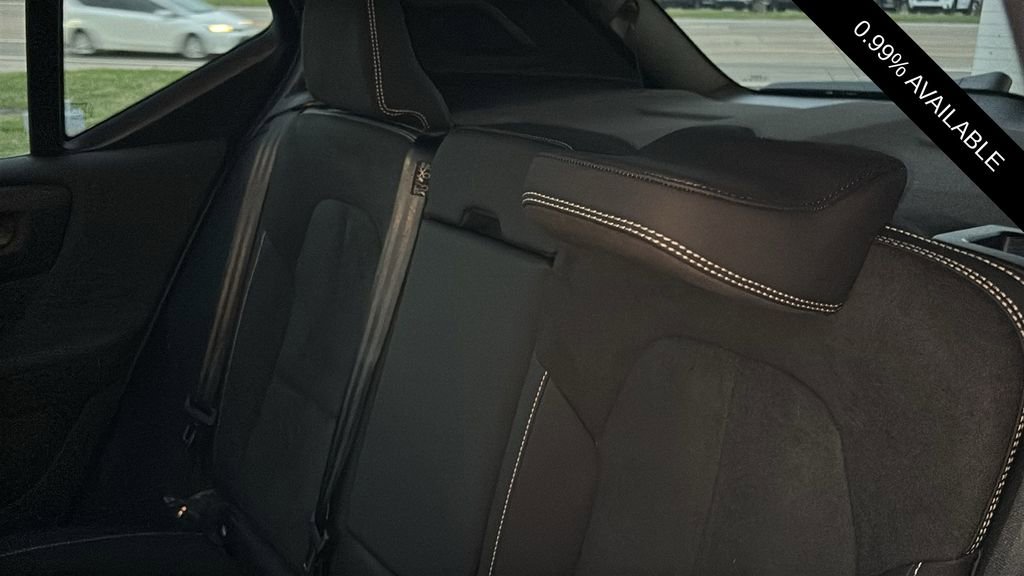 2026 Volvo Xc40 B5 Ultra