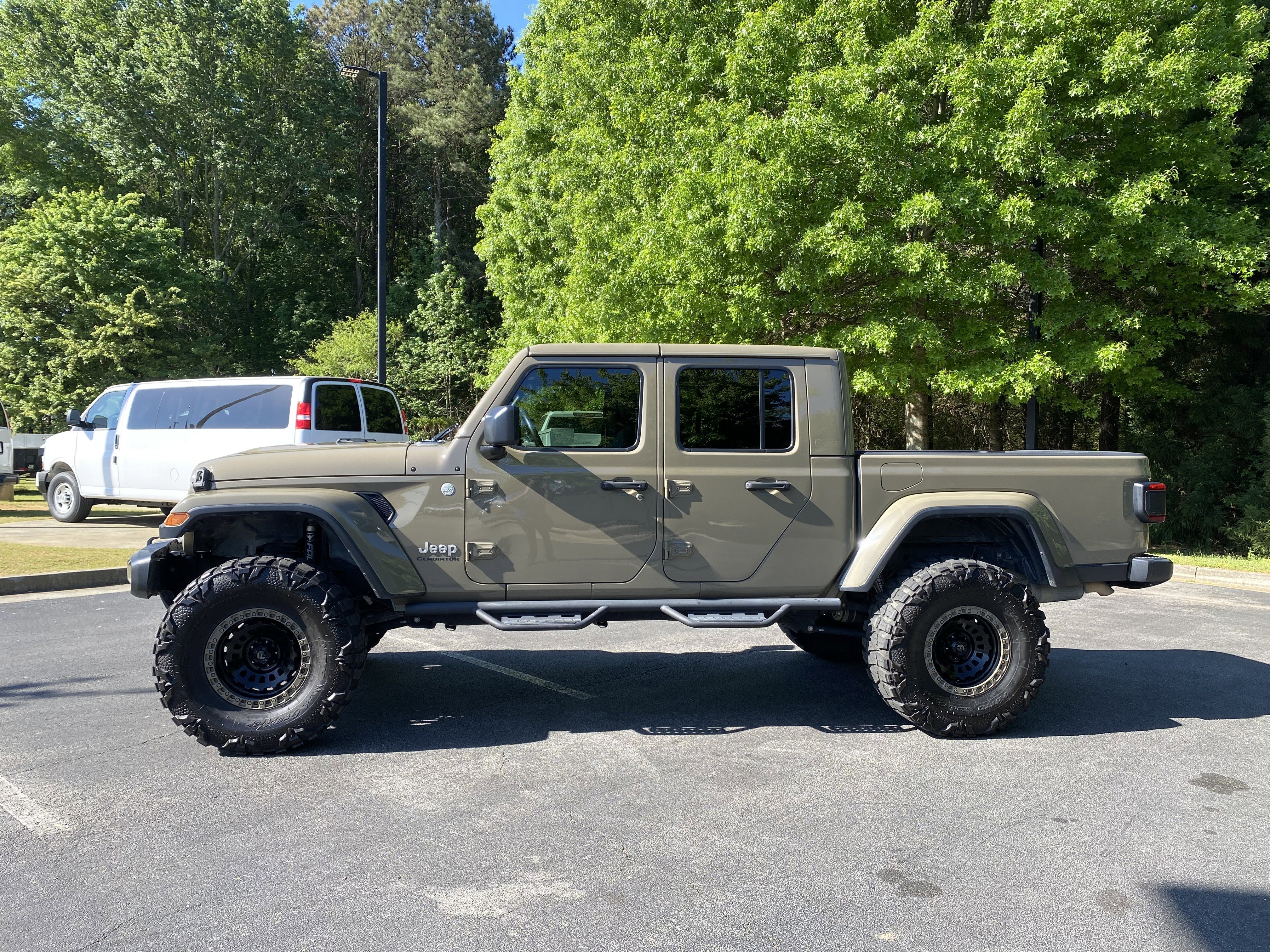 2020 Jeep Gladiator Overland