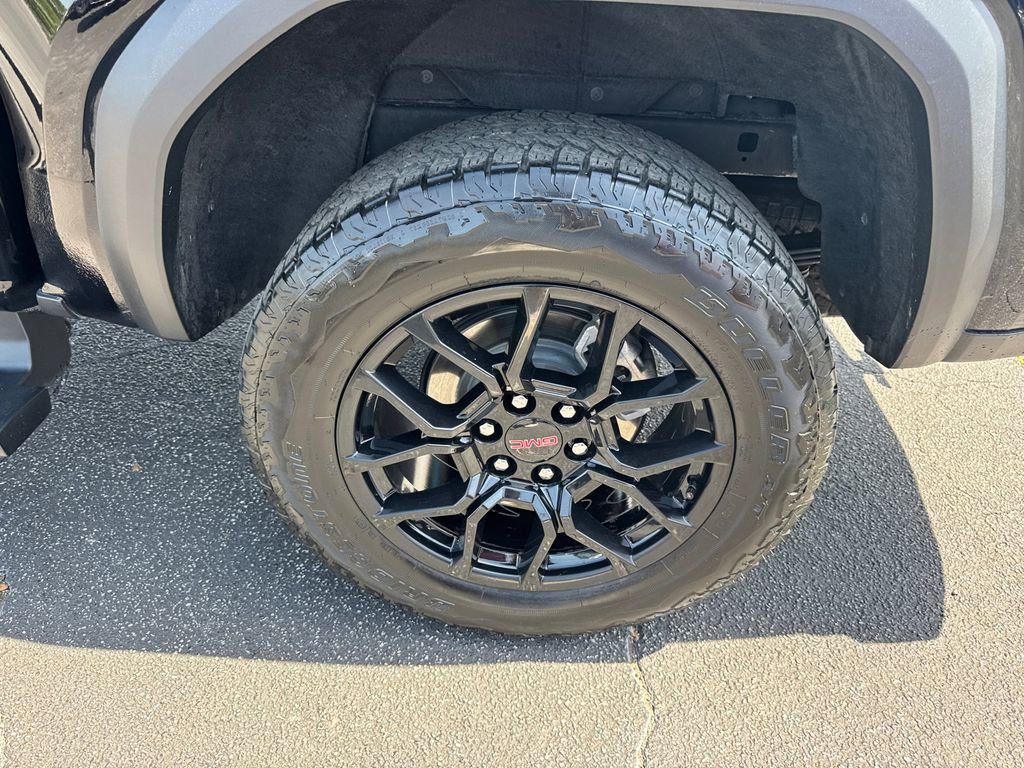 2024 GMC Canyon Denali