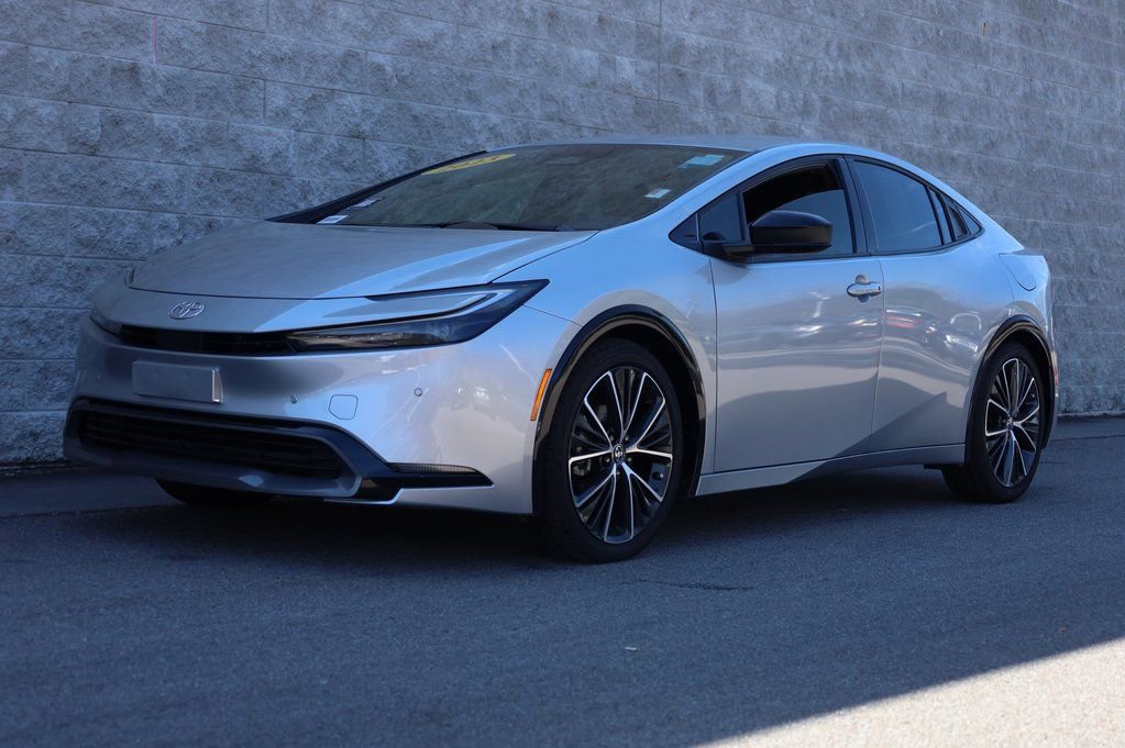 2023 Toyota Prius XLE