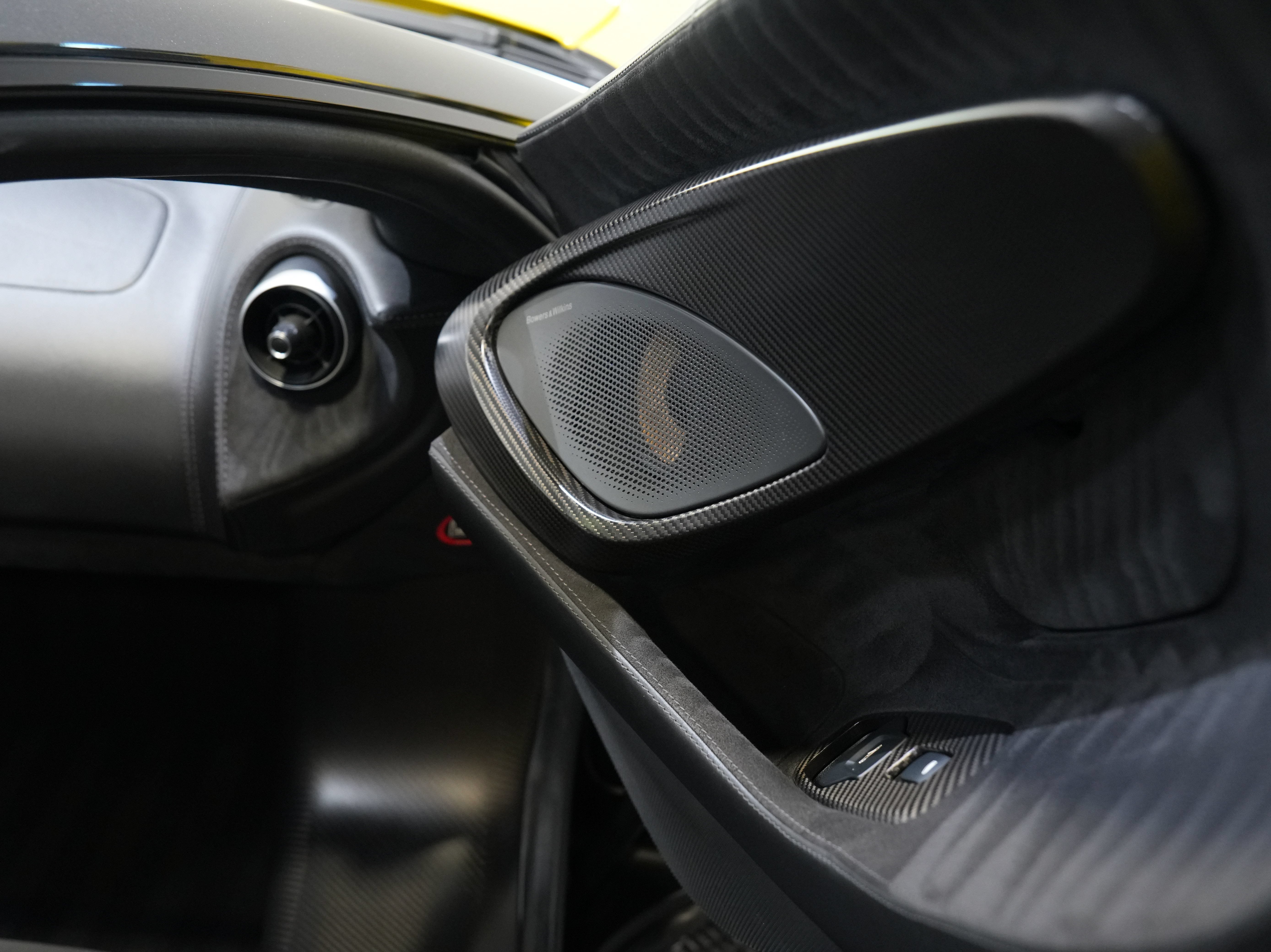 Used 2020 McLaren 600LT Spider photo 29