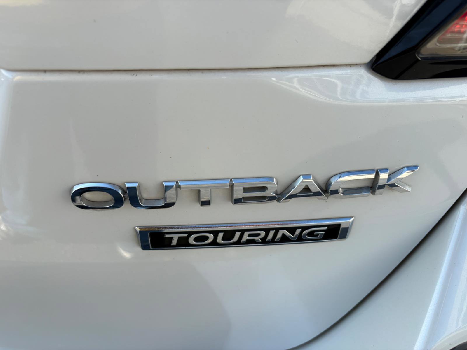2020 Subaru Outback Touring