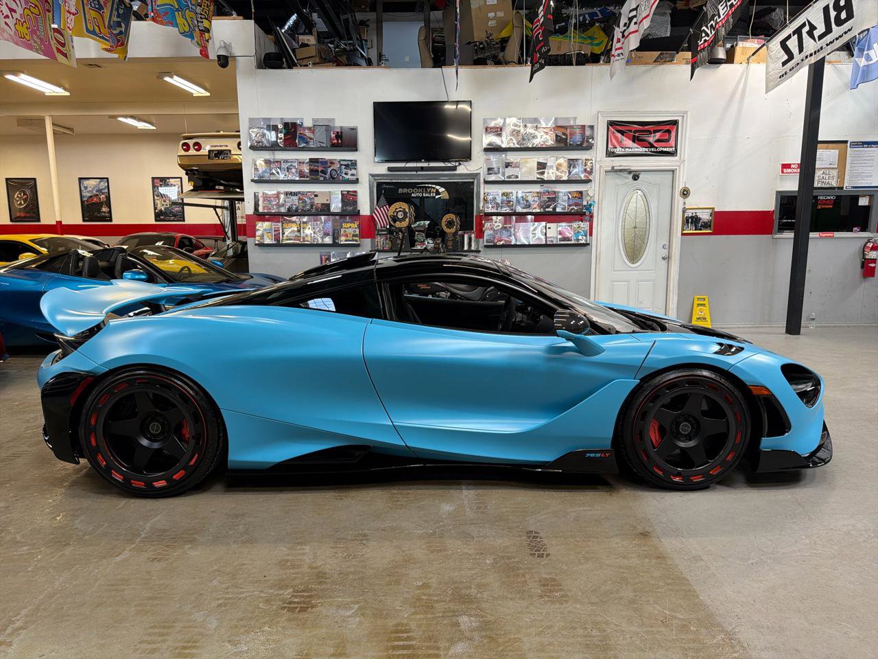 Used 2021 McLaren 765LT 4