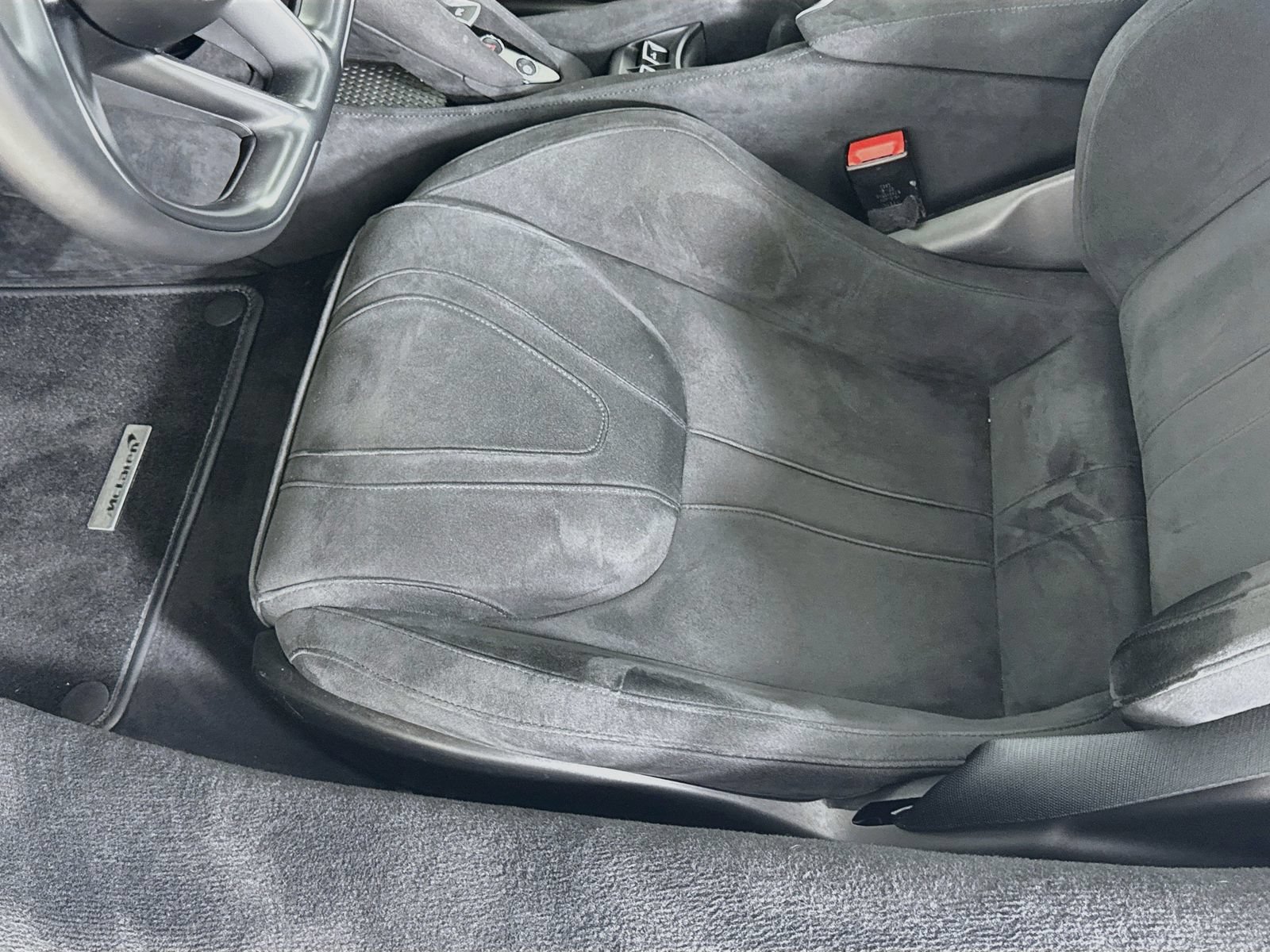 Used 2024 McLaren 750S Spider photo 18