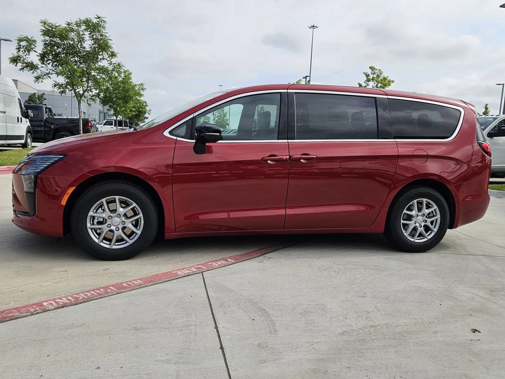 New 2027 Chrysler Pacifica Select