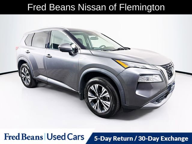 Used 2021 Nissan Rogue SV w/ Premium Package