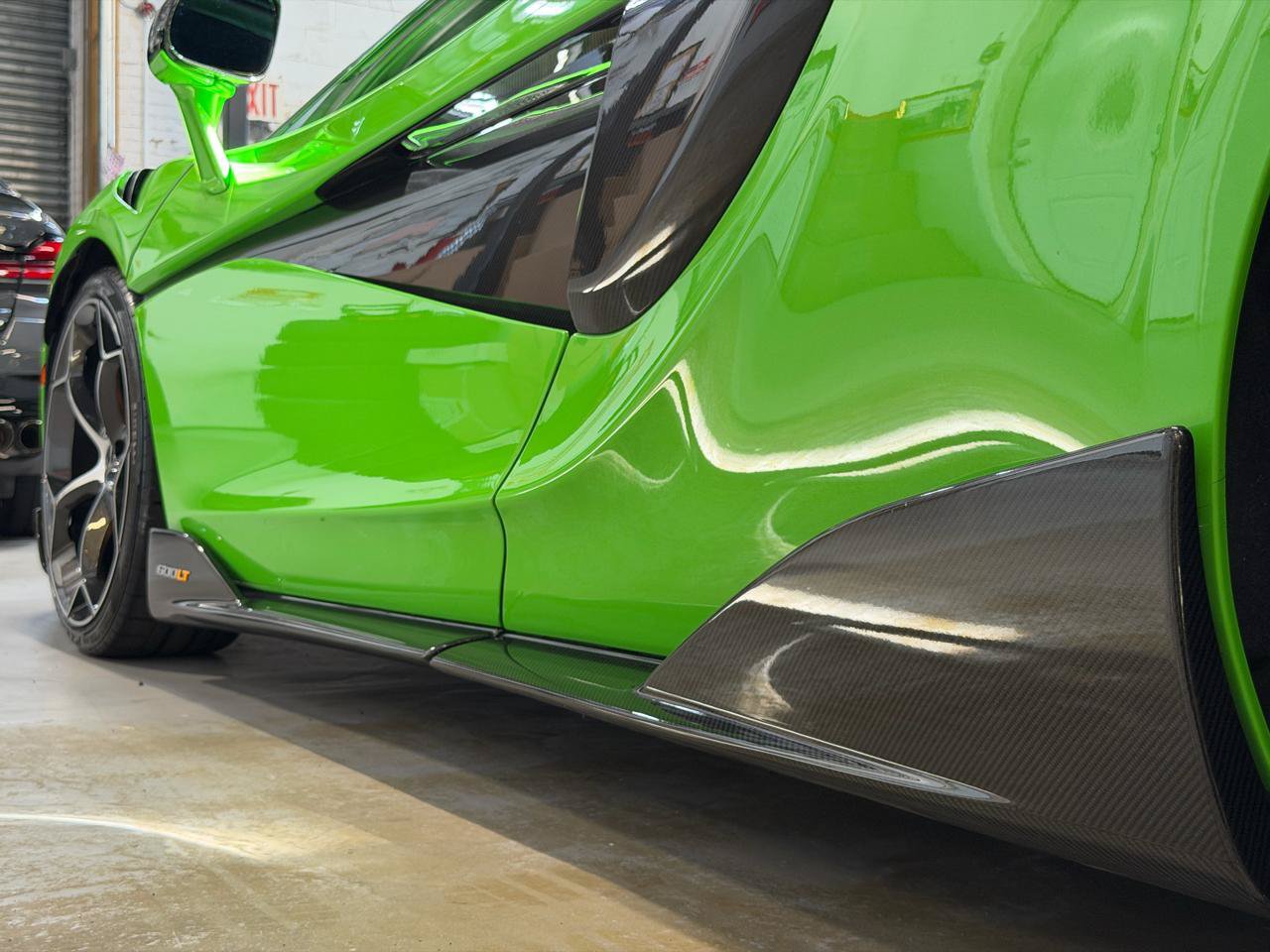 Used 2020 McLaren 600LT Spider photo 38