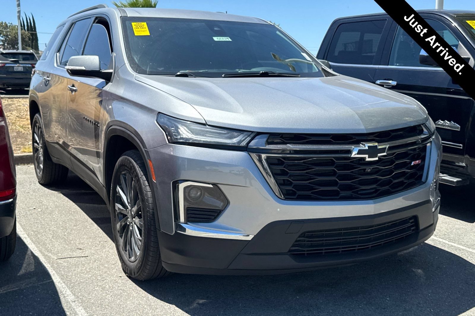 Used 2023 Chevrolet Traverse RS