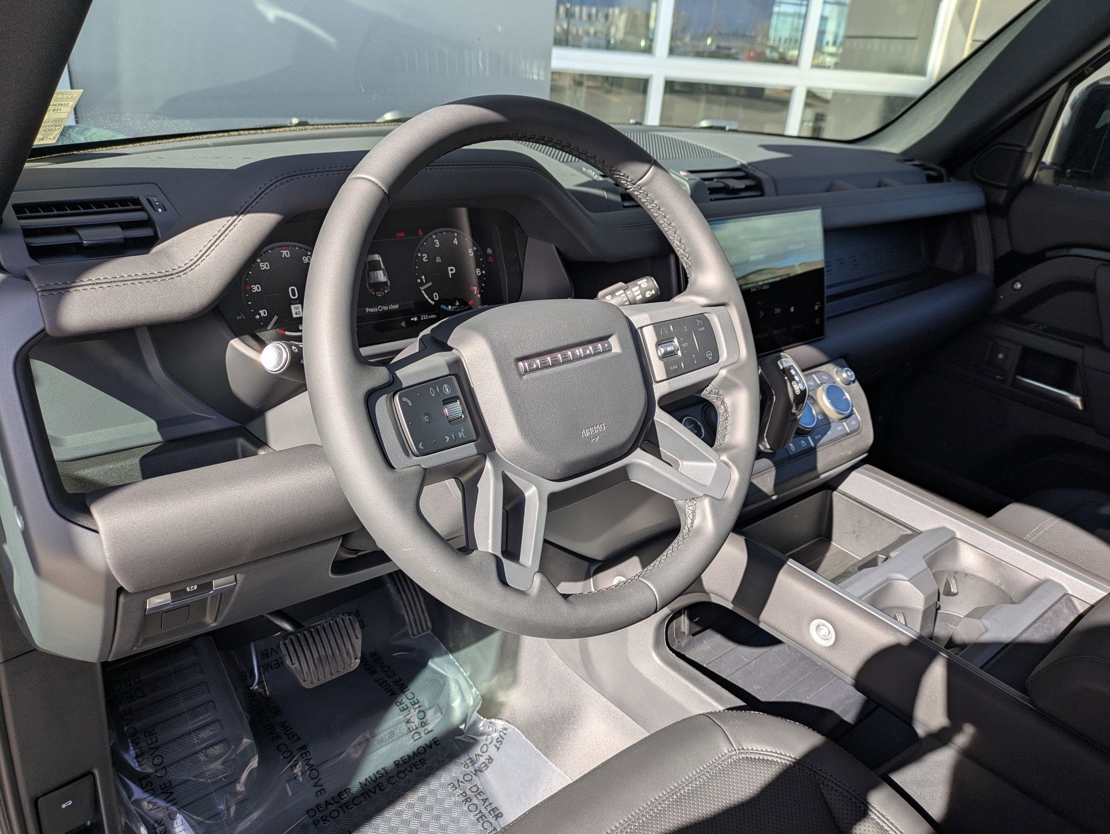 2025 Land Rover Defender 110 S