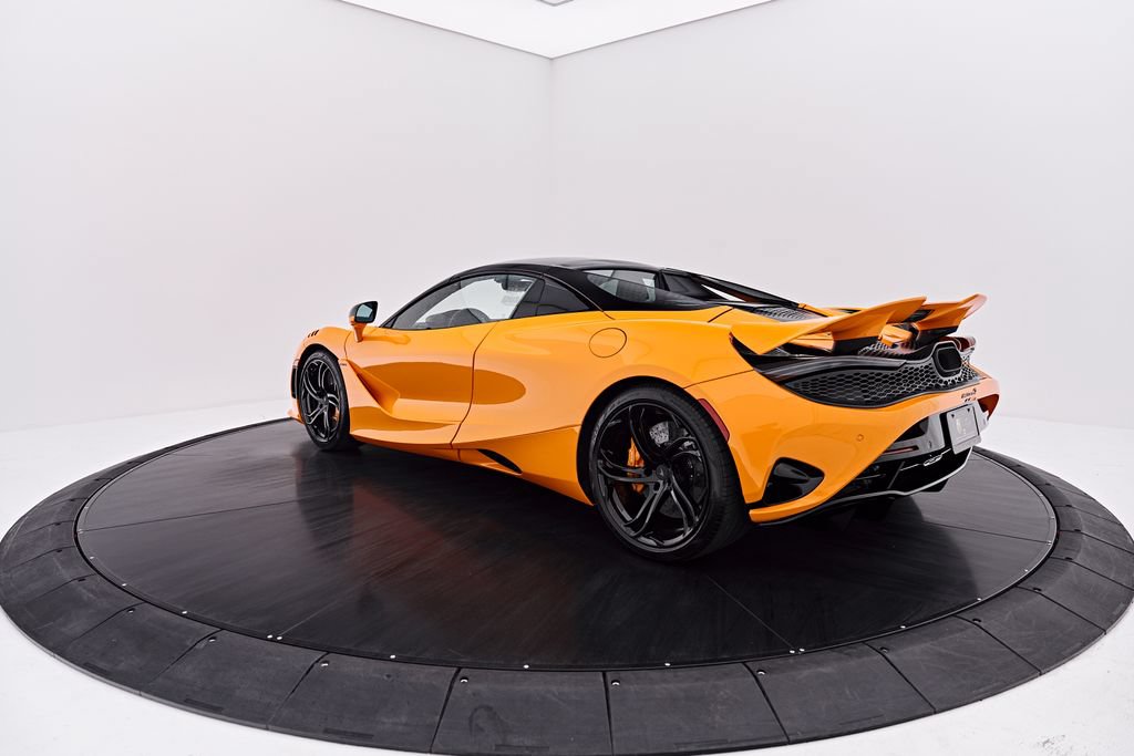 Used 2025 McLaren 750S Spider photo 17