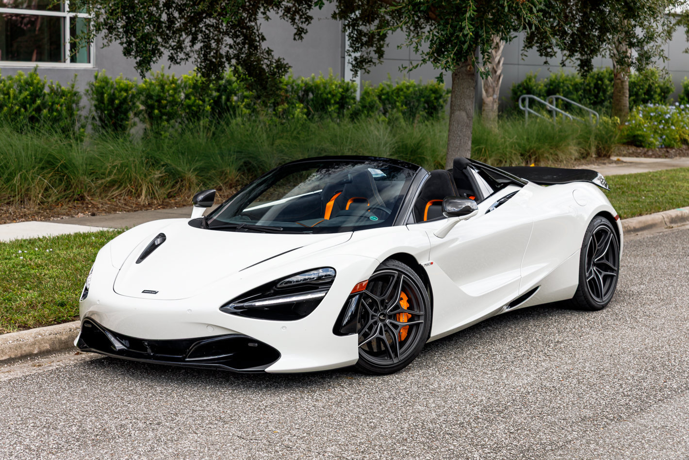Used 2020 McLaren 720S Performance photo 41