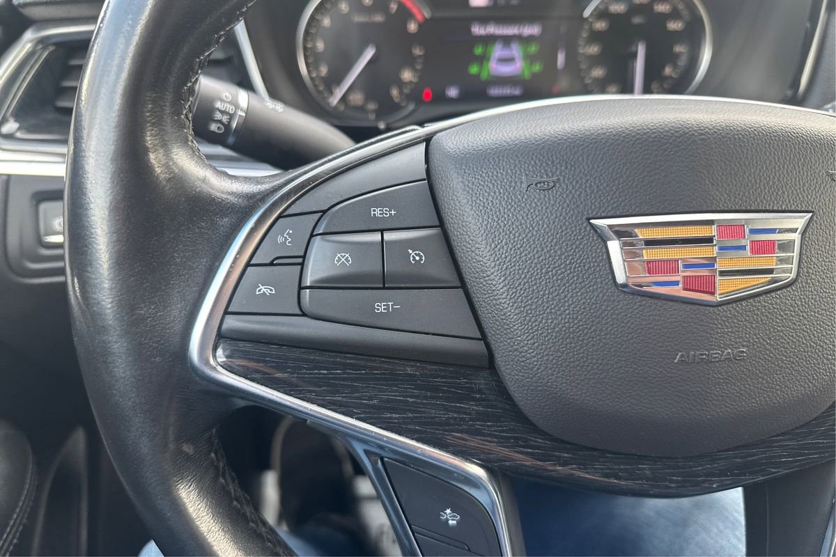 2020 Cadillac XT5 Premium Luxury