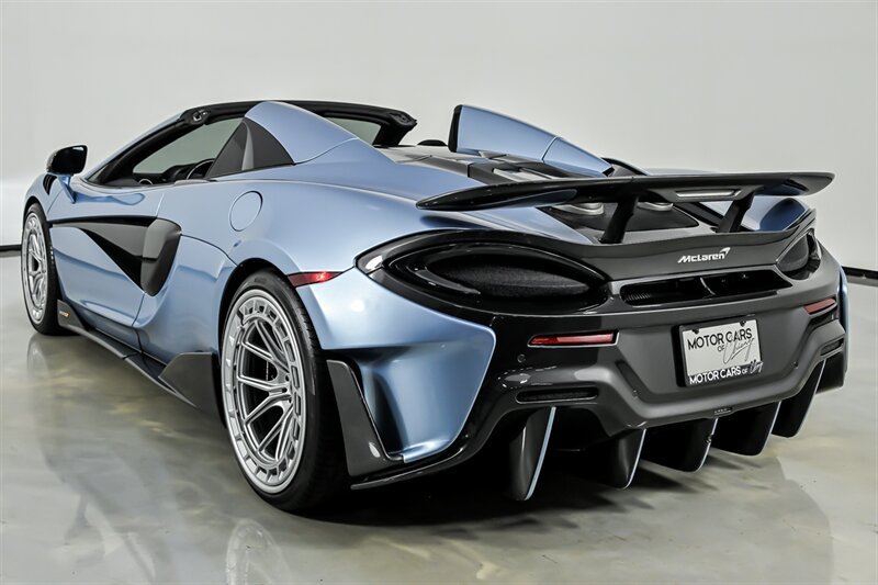 Used 2020 McLaren 600LT Spider photo 11