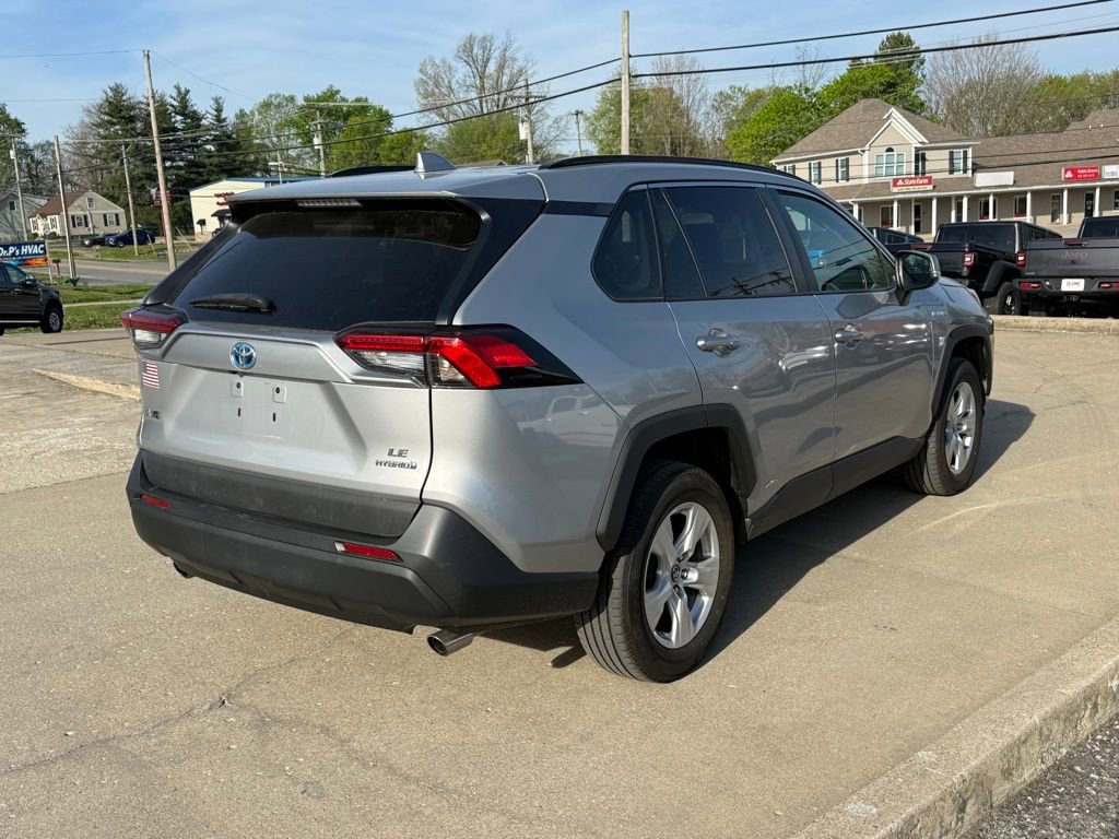 2020 Toyota RAV4 LE