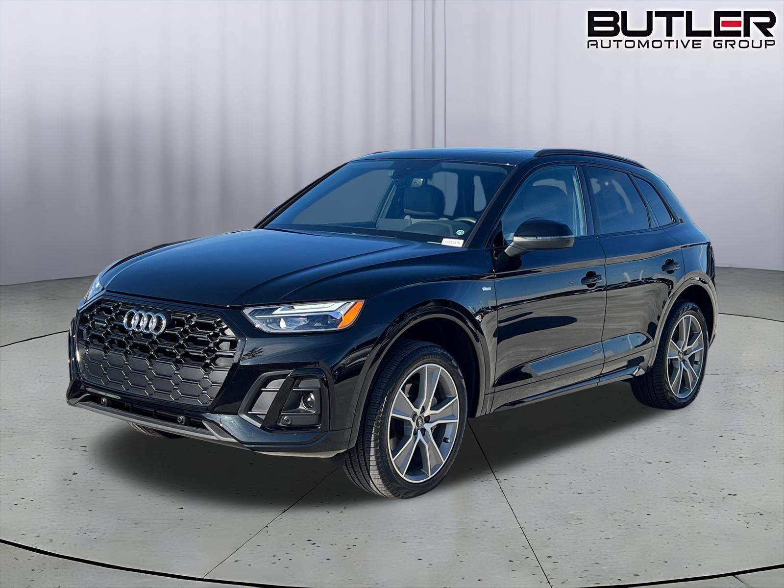 Certified 2025 Audi Q5 2.0T Premium w/ Convenience Plus Package