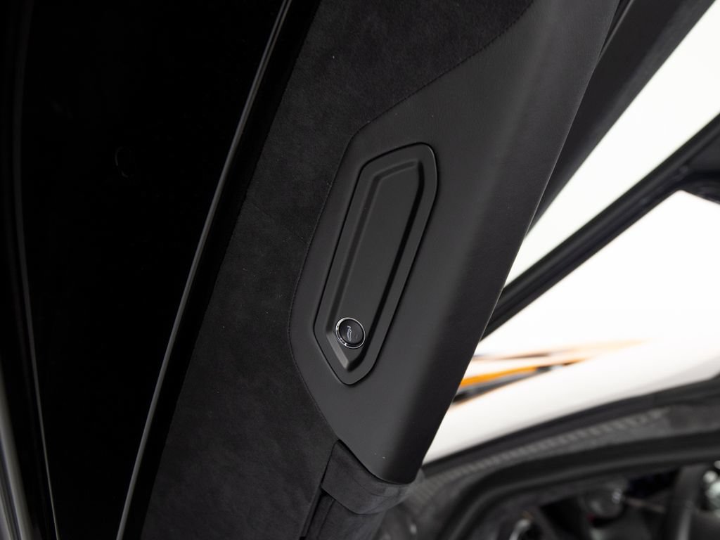 Used 2025 McLaren 750S photo 10