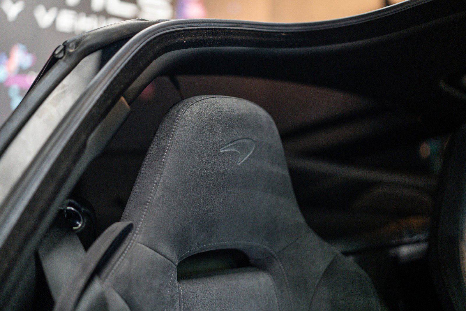 Used 2018 McLaren 720S photo 13