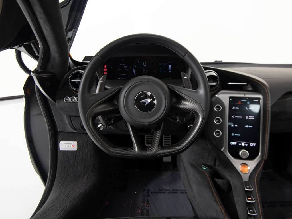Used 2025 McLaren 750S photo 14