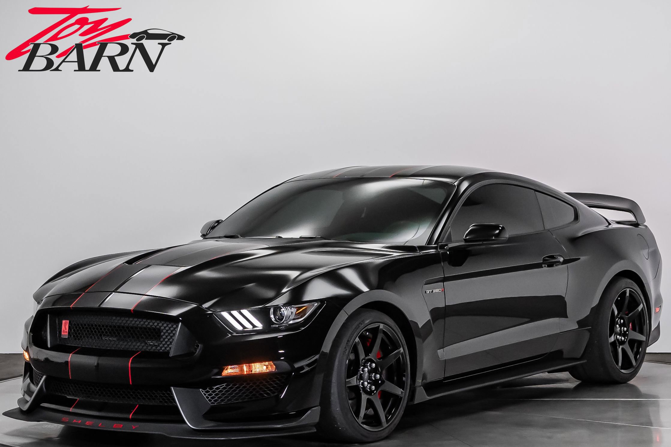 Used 2018 Ford Mustang Shelby GT350R w/ GT350R Equipment Group 920A