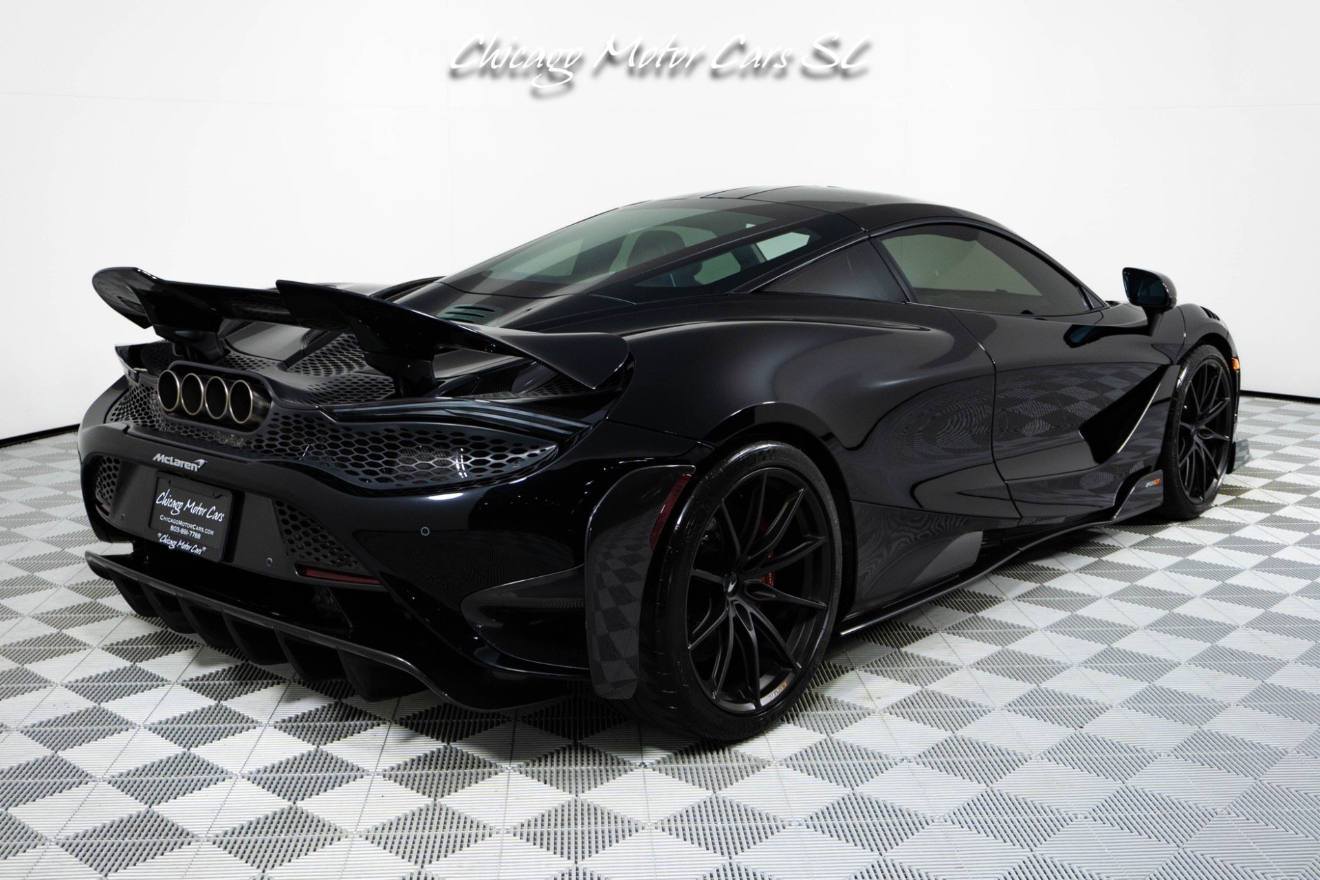 Used 2021 McLaren 765LT photo 13