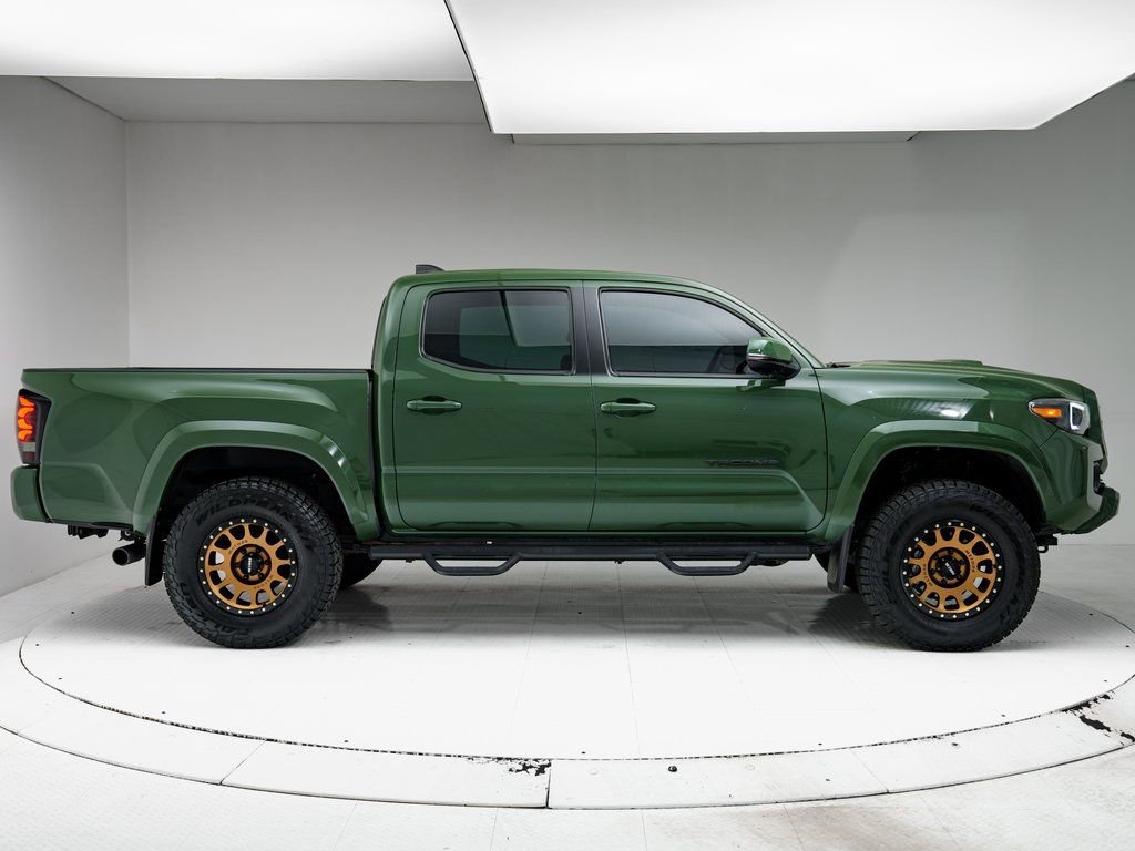 2021 Toyota Tacoma TRD Sport