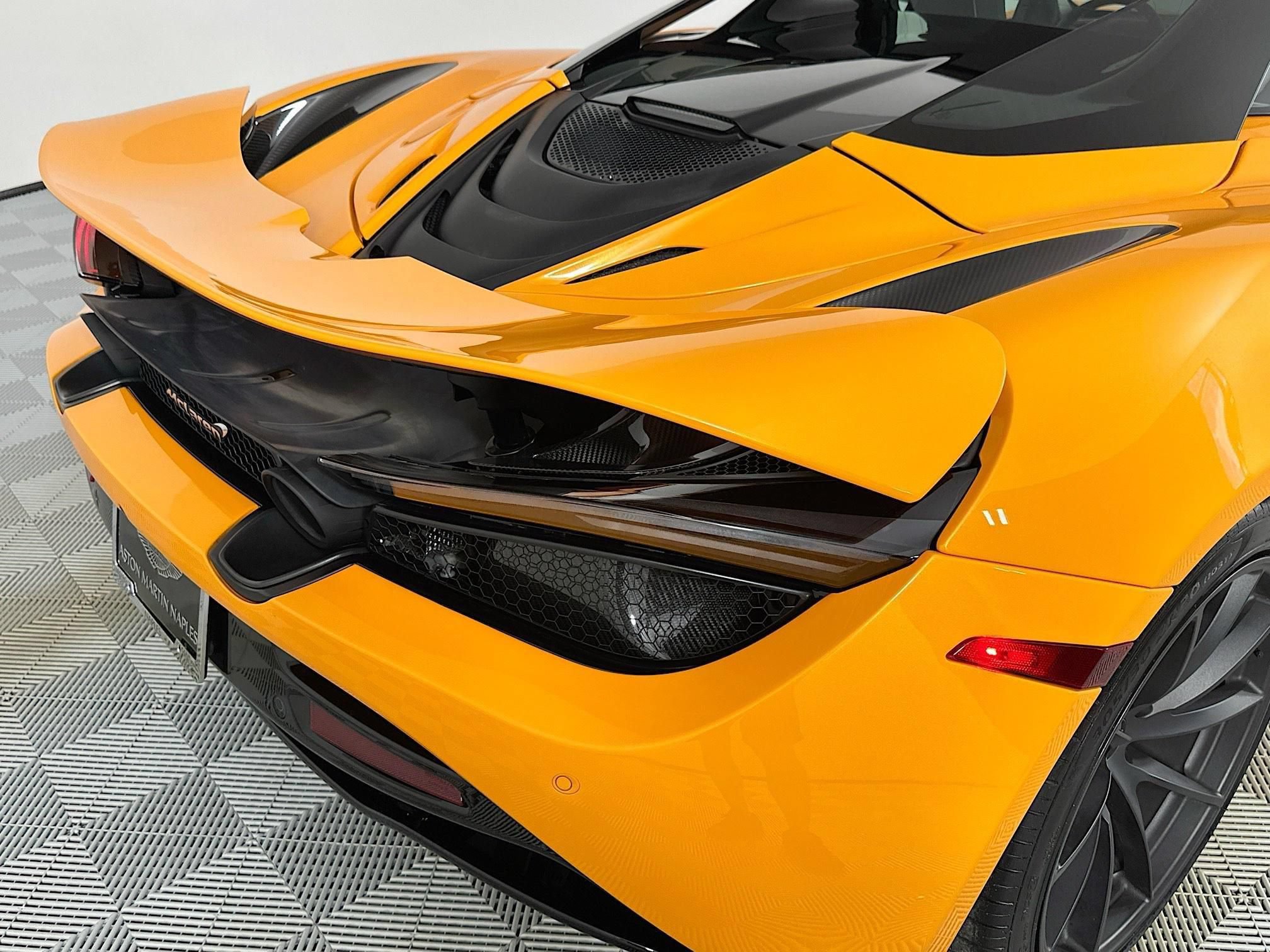 Used 2022 McLaren 720S Performance photo 36