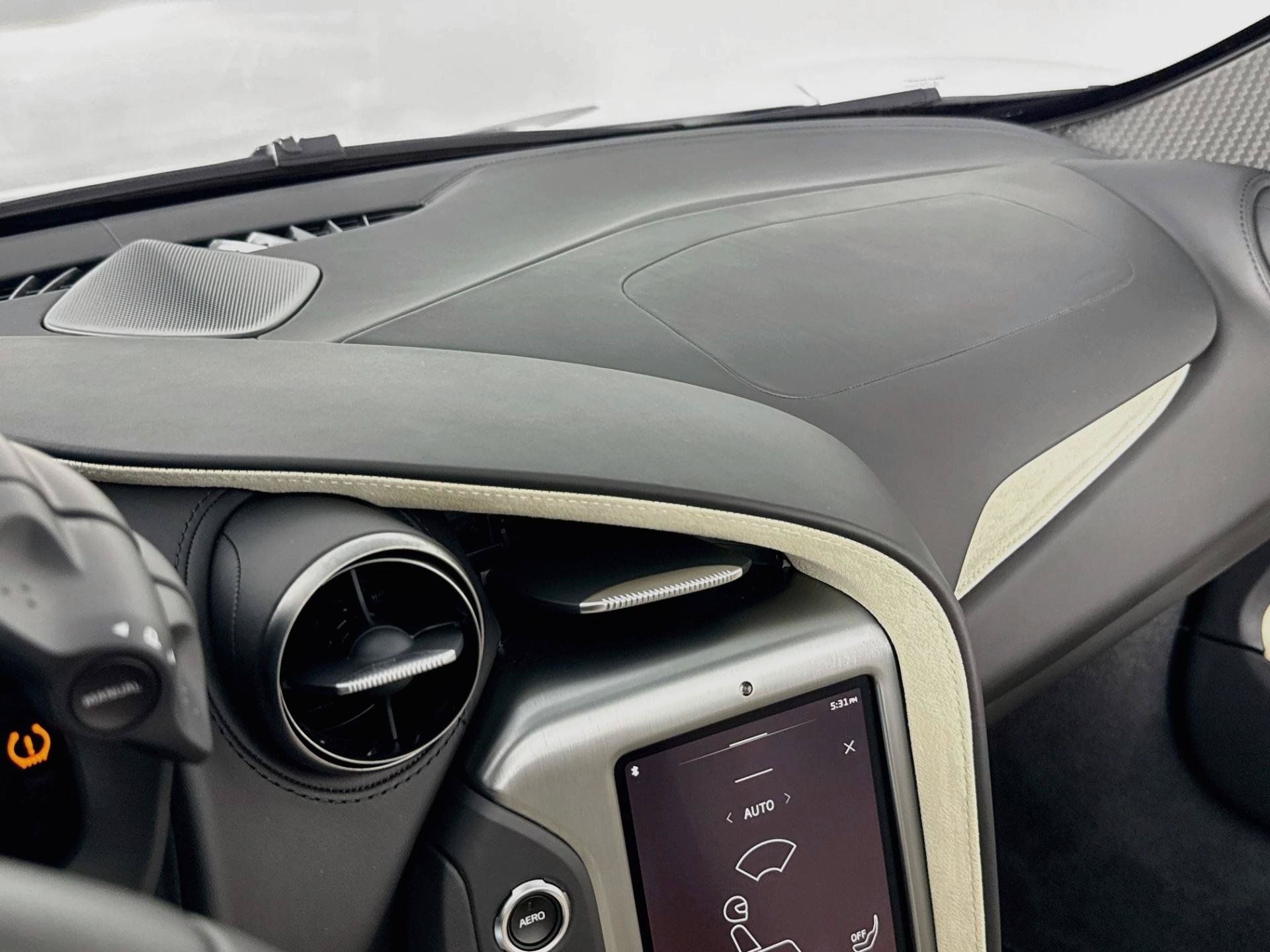 Used 2024 McLaren 750S Spider photo 40
