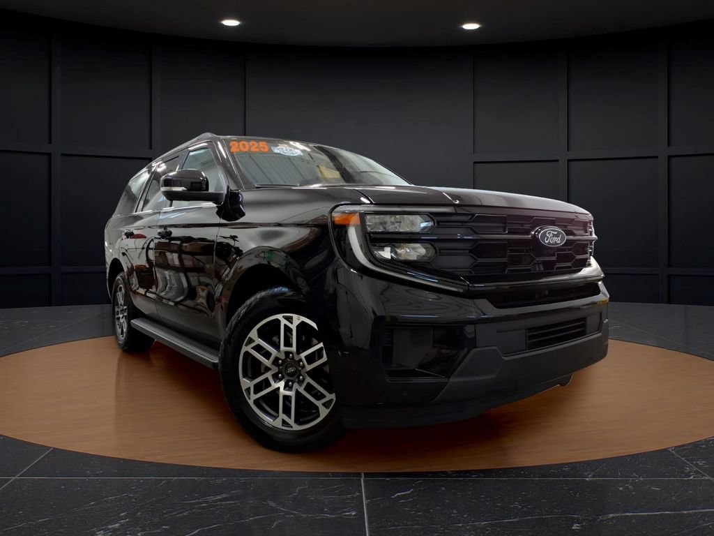Certified 2025 Ford Expedition Active