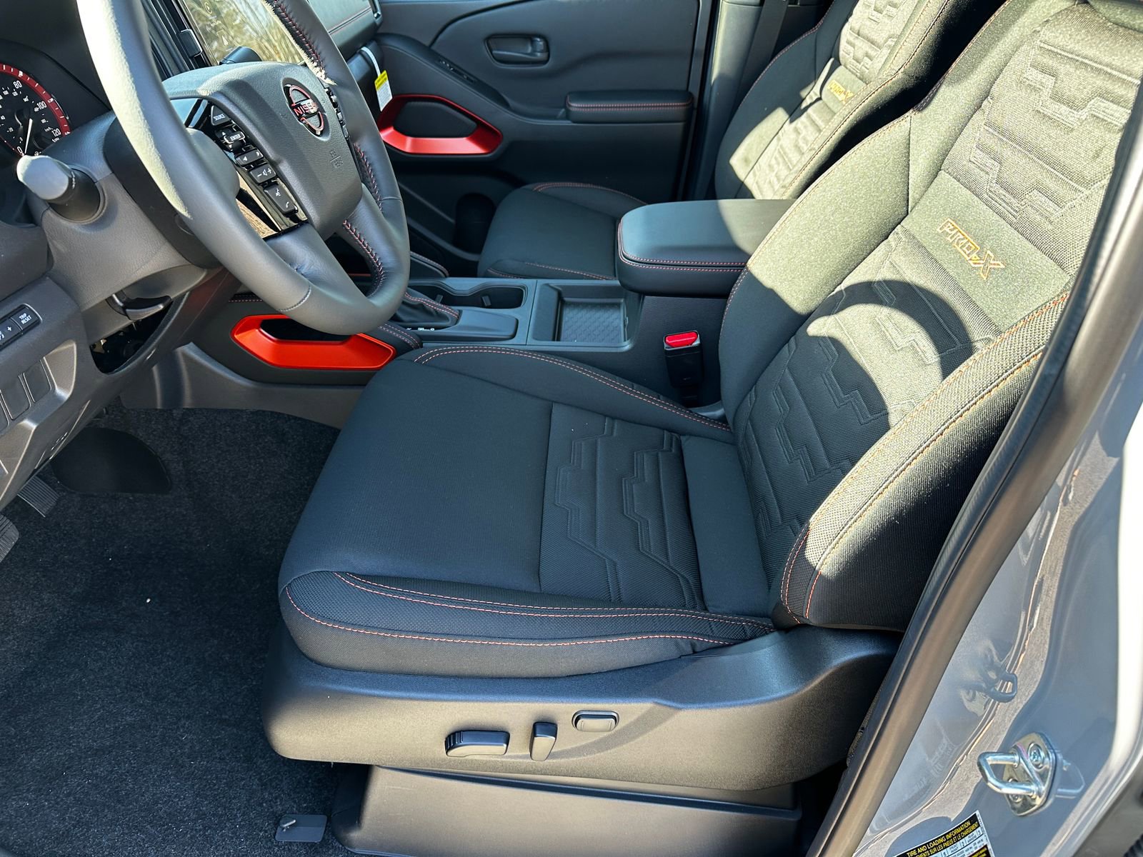 2026 Nissan Frontier Pro-X