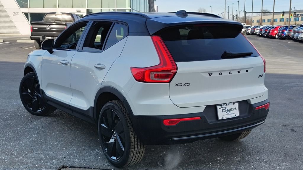 2026 Volvo Xc40 B5 Ultra