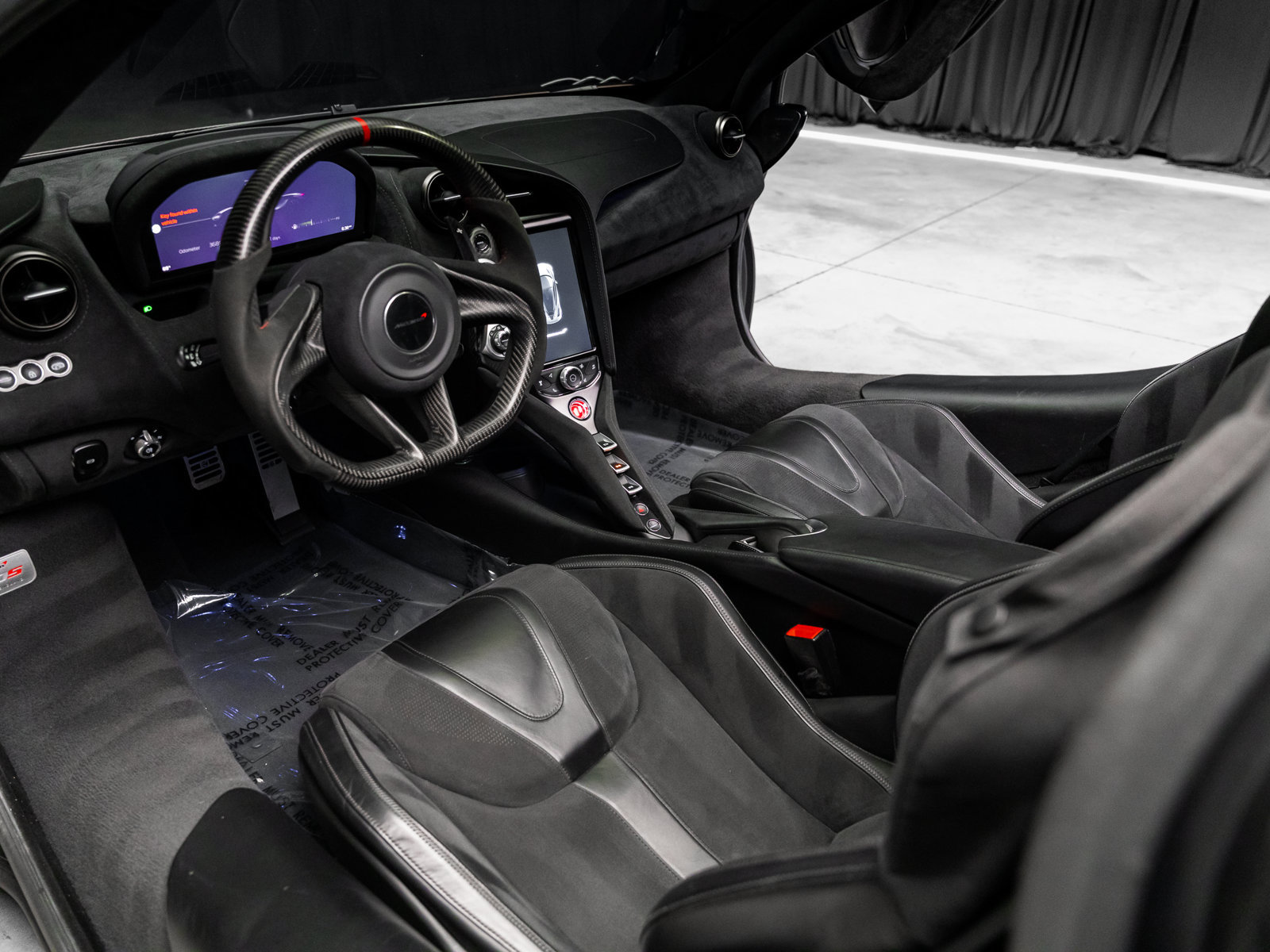 Used 2018 McLaren 720S Luxury photo 6